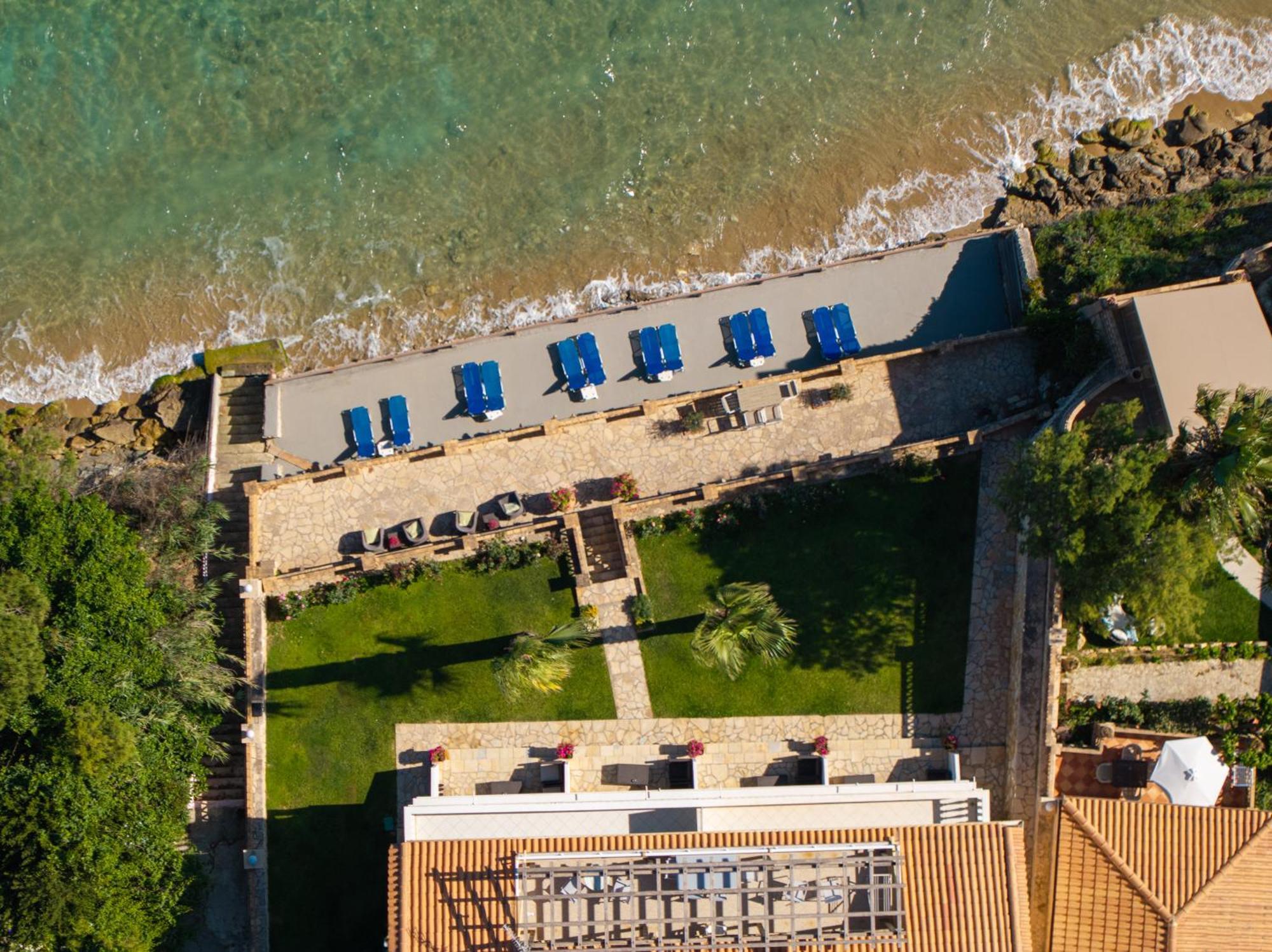Playa Del Zante Apartment Amoudi Bagian luar foto