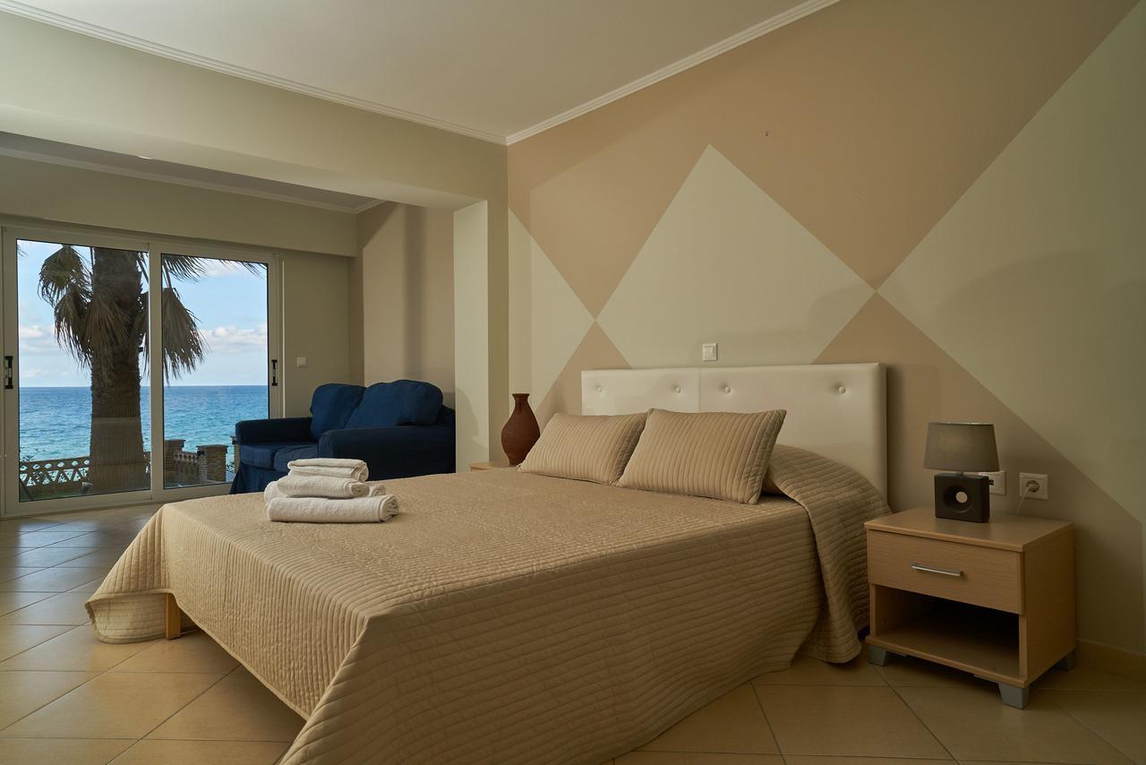 Playa Del Zante Apartment Amoudi Bagian luar foto